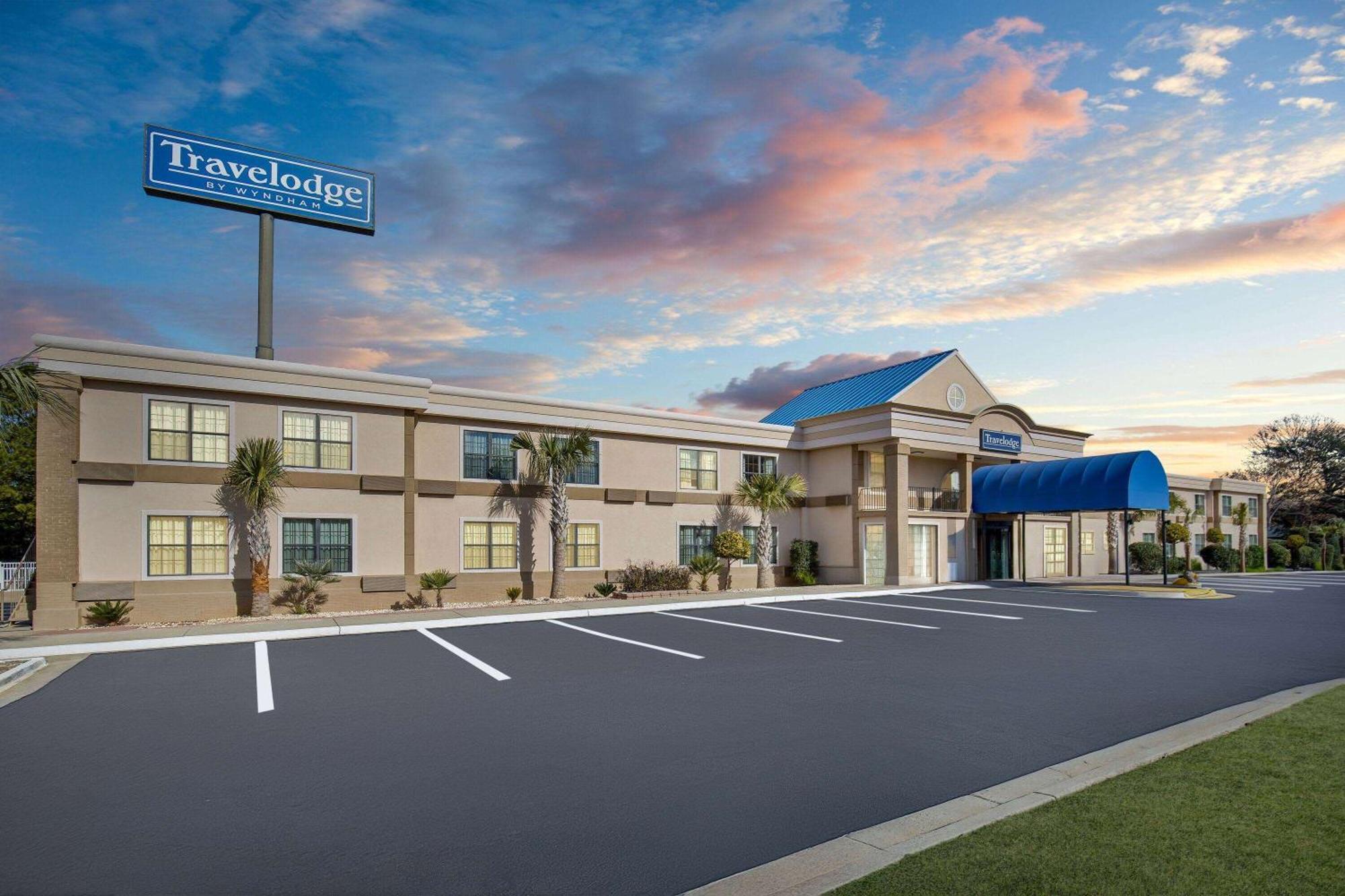 Travelodge By Wyndham Perry National Fairgrounds Area I-75 Exterior photo